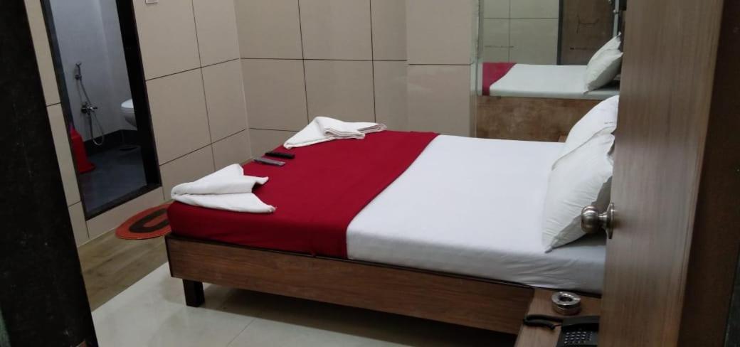 Hotel Royal Residency 뭄바이 외부 사진