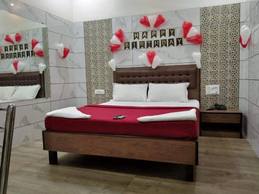 Hotel Royal Residency 뭄바이 외부 사진