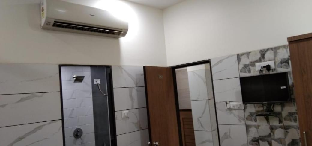Hotel Royal Residency 뭄바이 외부 사진