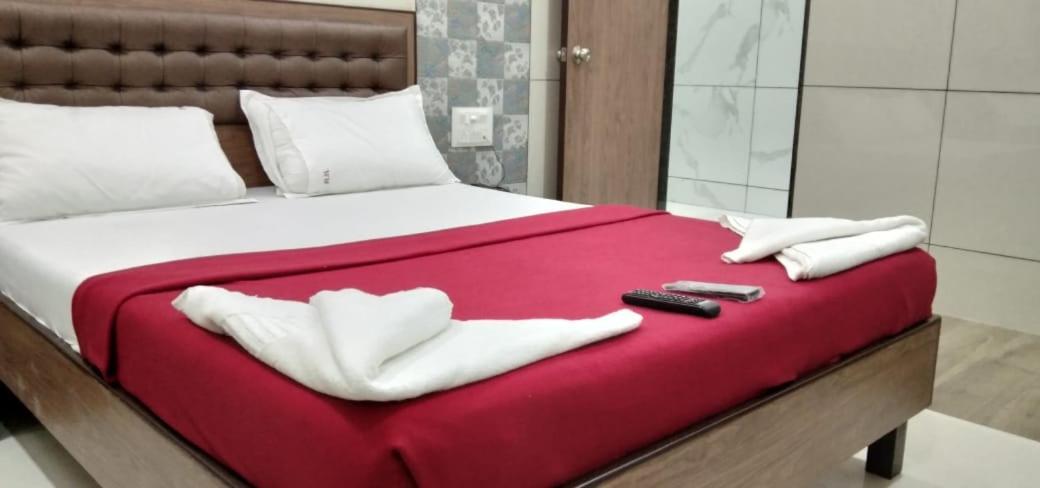 Hotel Royal Residency 뭄바이 외부 사진