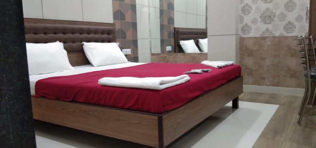 Hotel Royal Residency 뭄바이 외부 사진